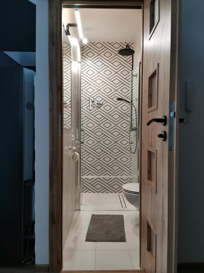 Przytulny Apartament W Wiezowcu - Centrum Miasta Podwislocze 38 Rzeszow Bagian luar foto