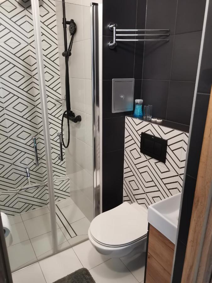 Przytulny Apartament W Wiezowcu - Centrum Miasta Podwislocze 38 Rzeszow Bagian luar foto