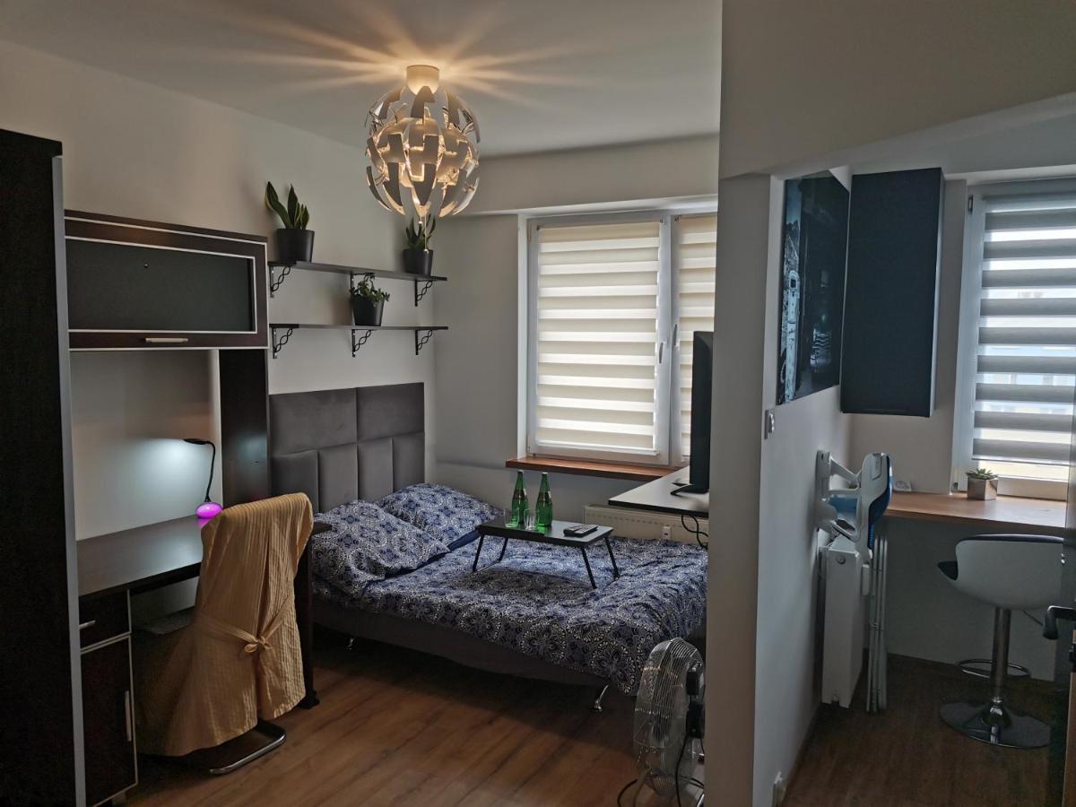 Przytulny Apartament W Wiezowcu - Centrum Miasta Podwislocze 38 Rzeszow Bagian luar foto